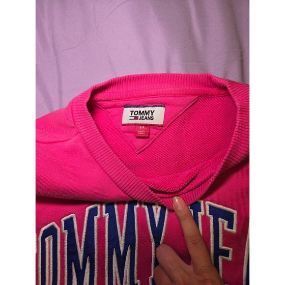 Tommy Jeans Cropped Sweatshirt Pink Blue College Logo Top - Picture 4 of 8